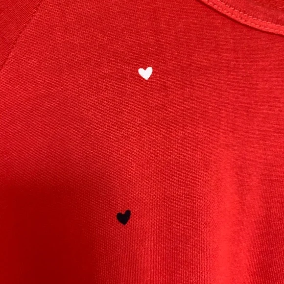 Sundry Raglan sleeve Heart print Sweatshirt Cherry - Picture 12 of 13
